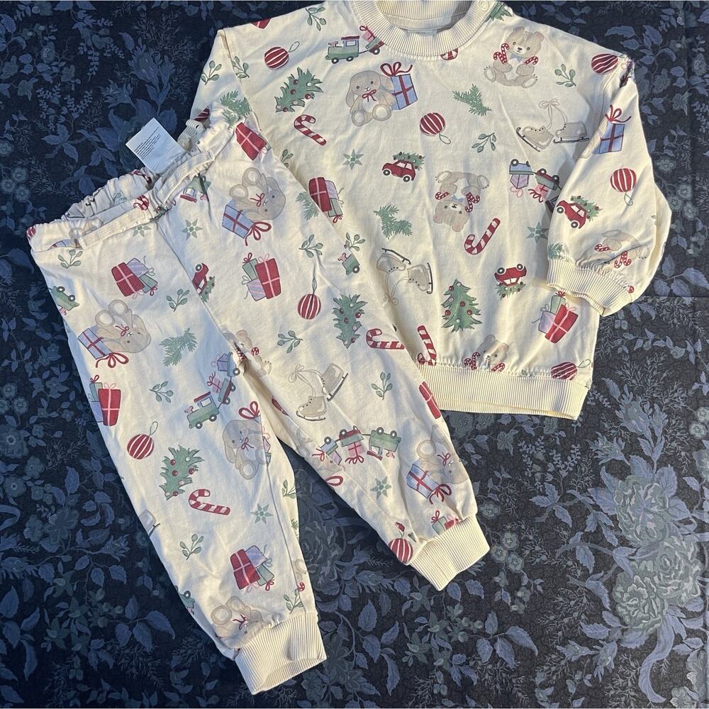 H&M Kid's Size 18 Months Christmas 2 Piece Set Jogger Sweatshirt Soft